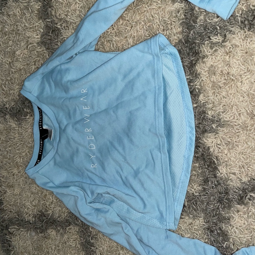 Blue- crop crew neck - XS